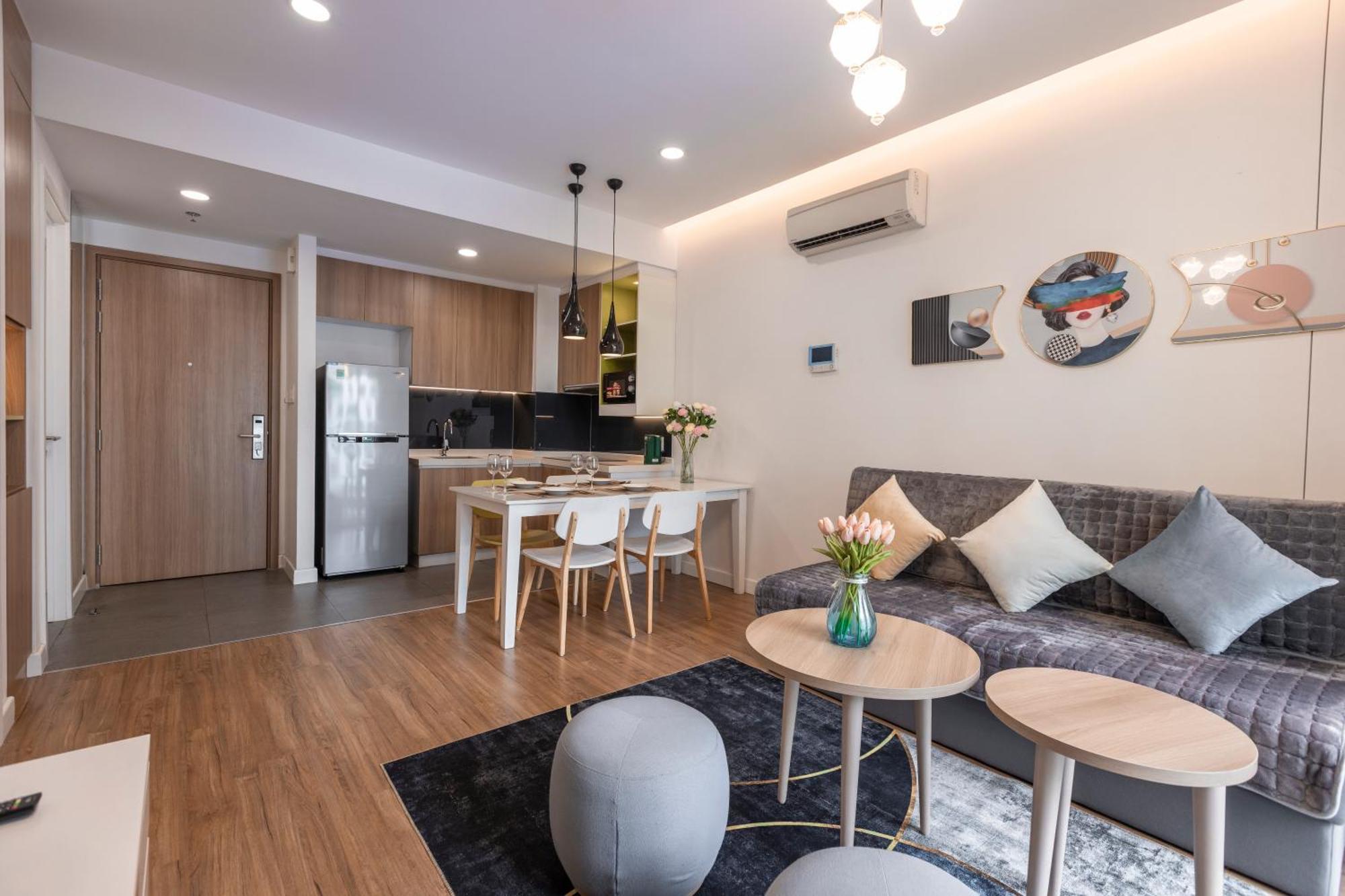 Republic Apartments Saigon Airport Хошимин Экстерьер фото