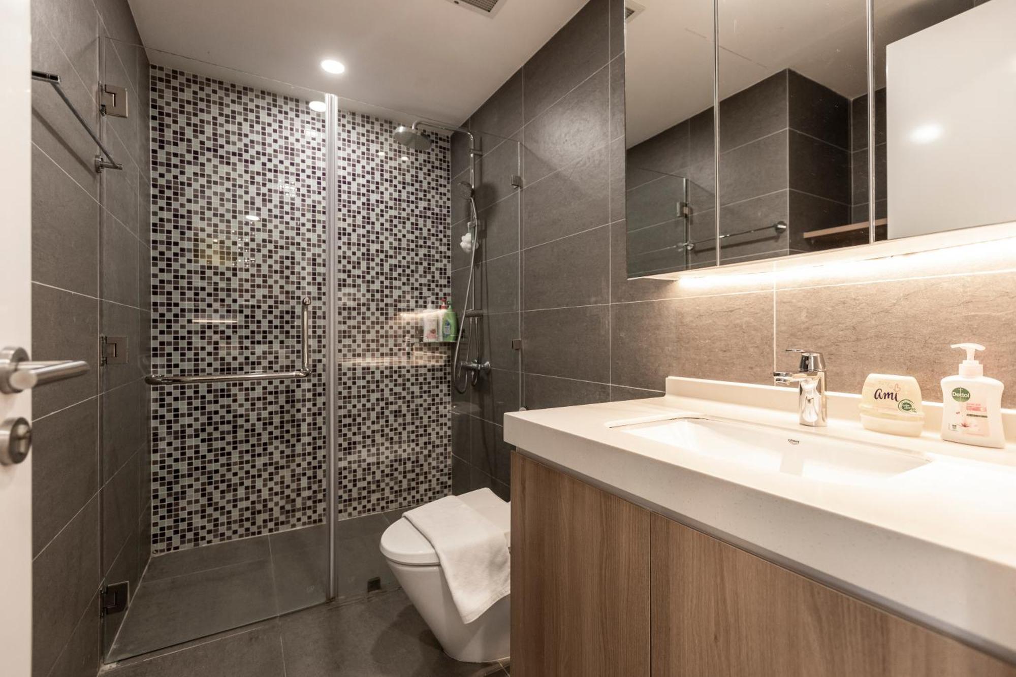 Republic Apartments Saigon Airport Хошимин Экстерьер фото
