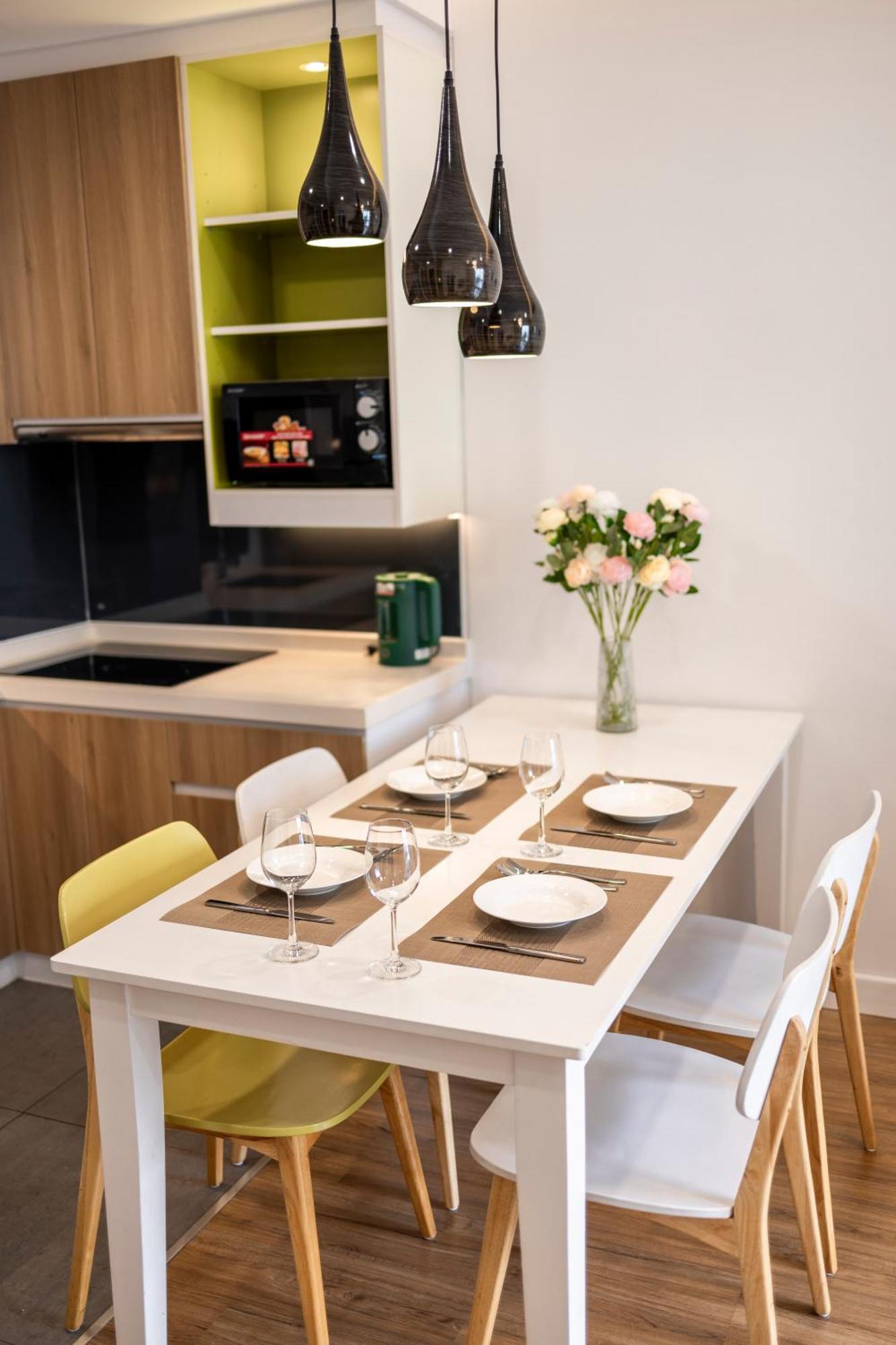 Republic Apartments Saigon Airport Хошимин Экстерьер фото