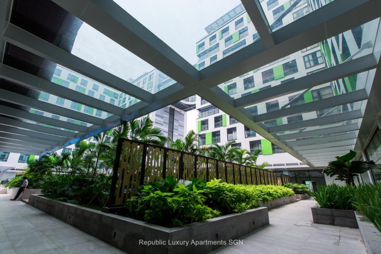 Republic Apartments Saigon Airport Хошимин Экстерьер фото