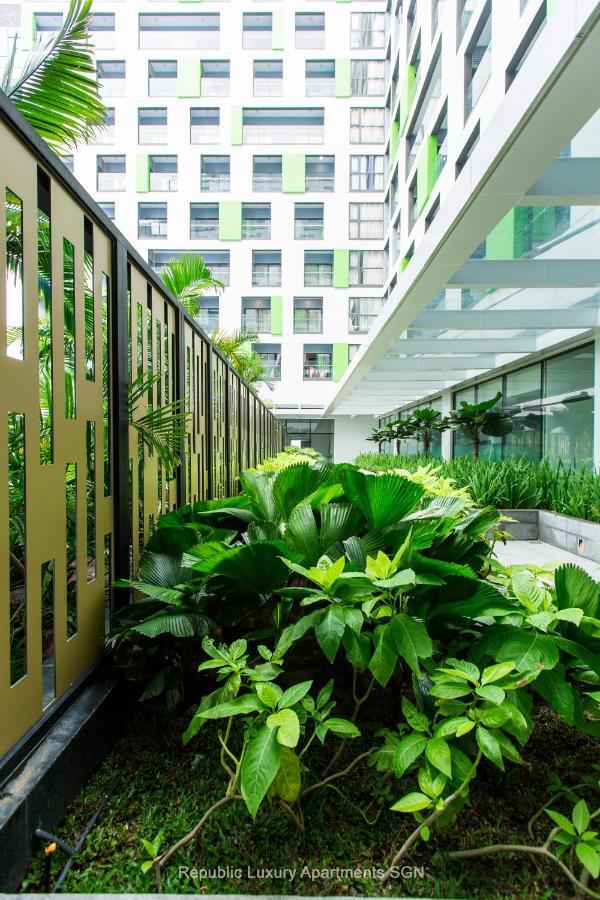 Republic Apartments Saigon Airport Хошимин Экстерьер фото
